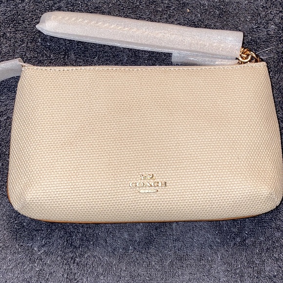 New Large Coach Wristlet 19 With Dreamy Veggie & Horse & Carriage - Picture 5 of 9